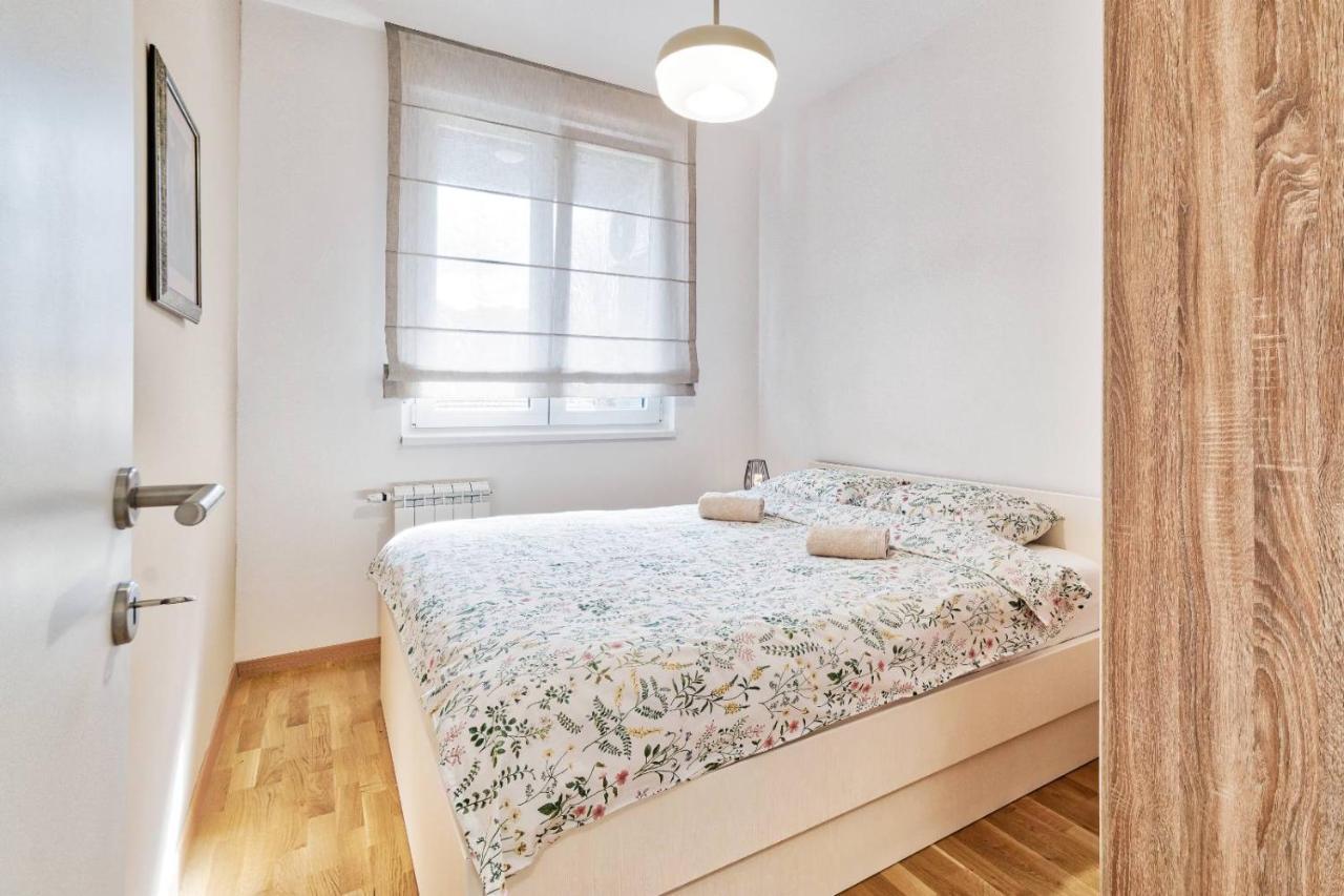 Goldenboy Apartments, Banja Luka Ngoại thất bức ảnh